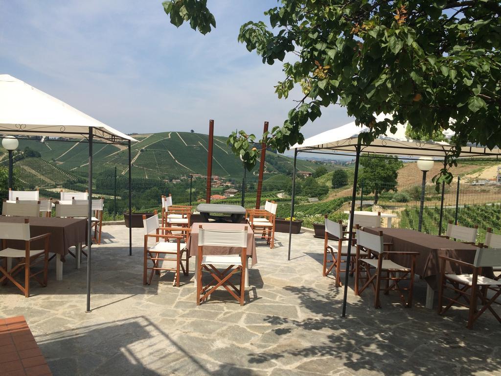 Bed and Breakfast La Terrazza Del Barbaresco Neviglie Exterior foto
